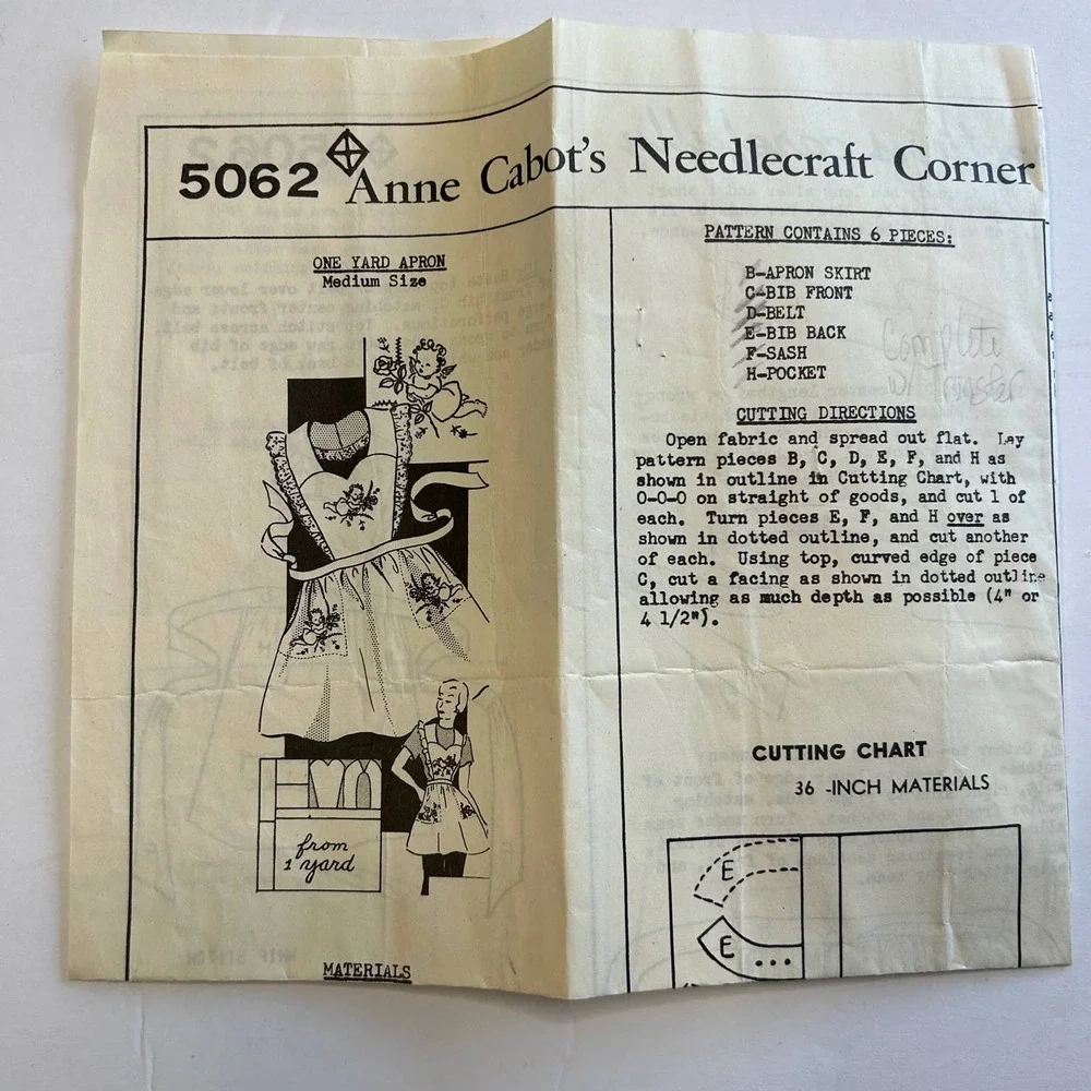 Vintage Anne Cabots Pattern #5062 Apron Size M‎
